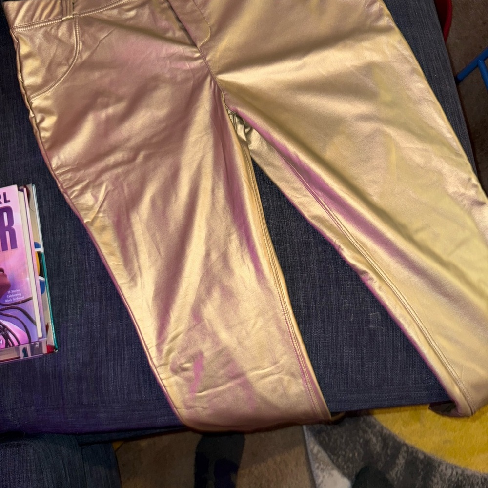 GOLD METALLIC FAUX LEATHER STRAIGHT PANTS